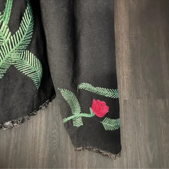 Elyse Hart LTD Embroidered Floral Butterfly Jacket Size M - Picture 3 of 5